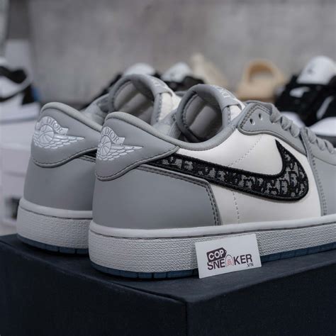 jordan dior rep 1 1 cổ thấp|Giày Air Jordan 1 Low Retro Dior Like Auth .